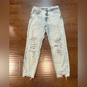 Eunina Distressed Light Wash Jeans